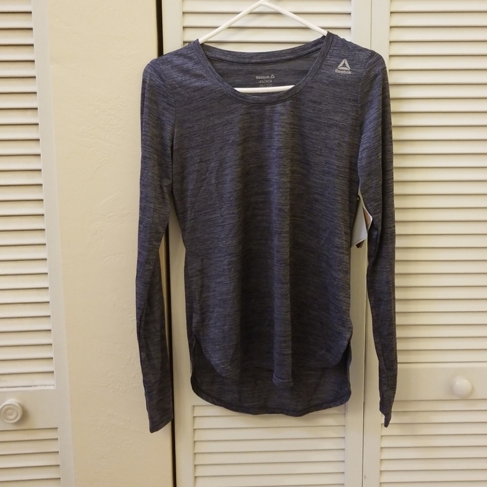 Active long sleeve shirt